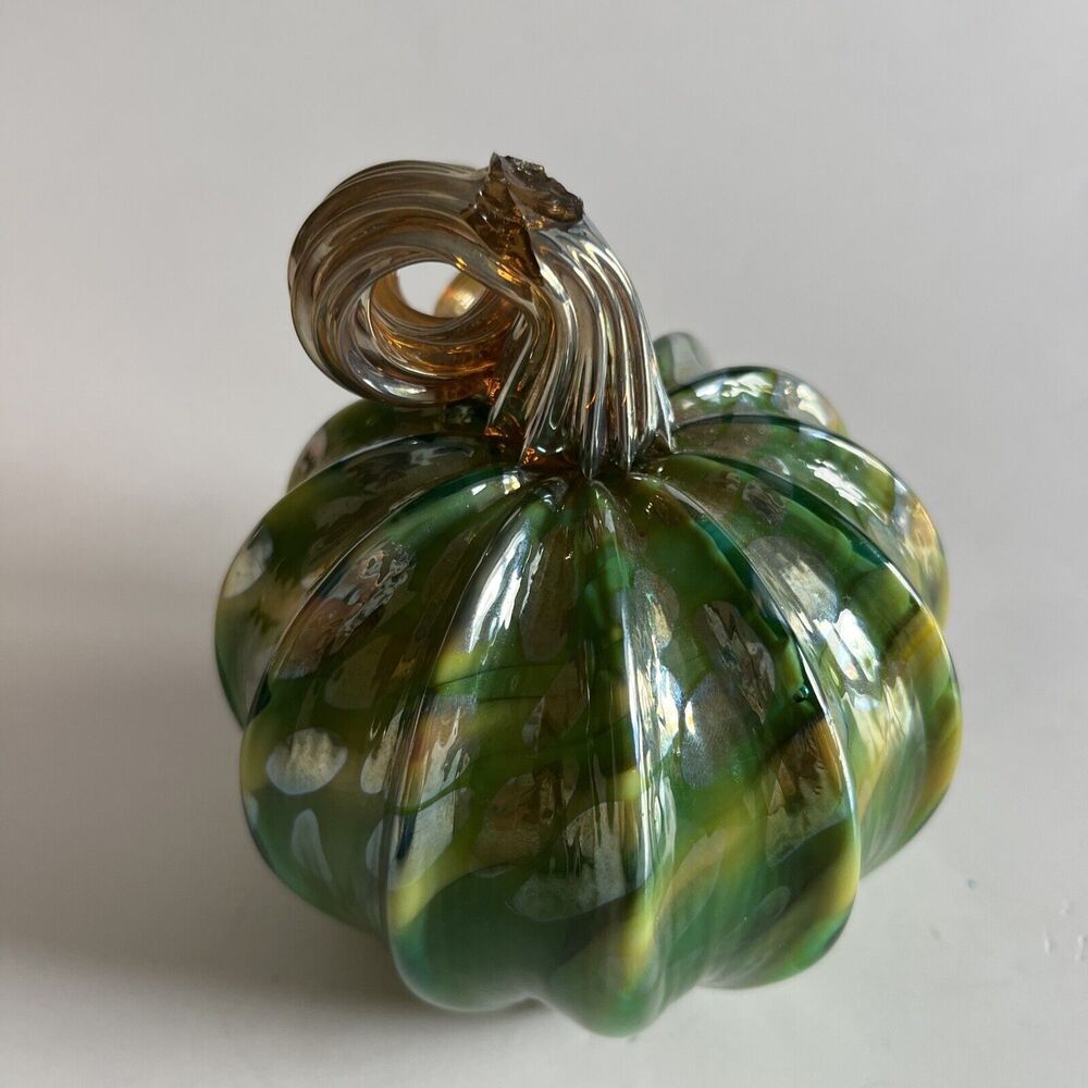 Steve Lundberg Glass Art Studio Green Pumpkin 4" Signed 2001 Sticker As is